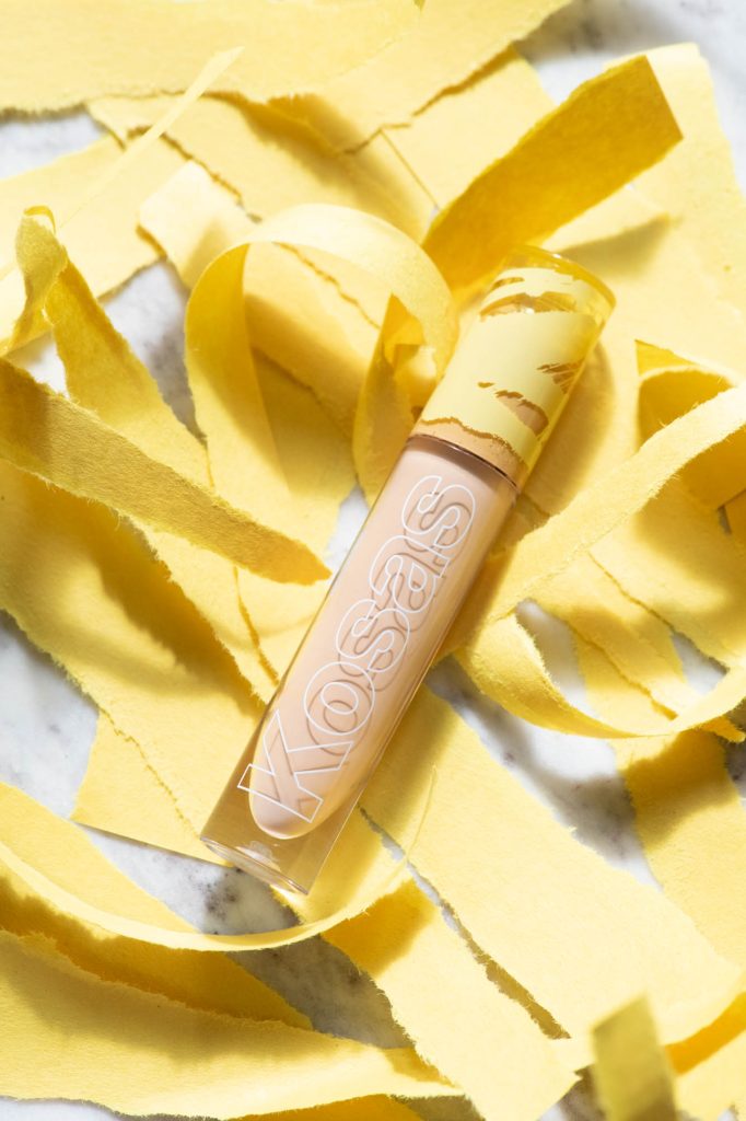 Kosas Revealer Super Creamy + Brightening Concealer with Caffeine and Hyaluronic Acid in 2.5C